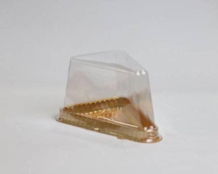 علب بلاستيك مثلث